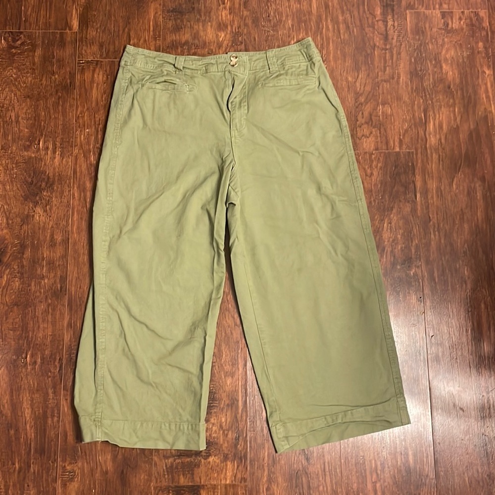 A New Day Wide Leg Capri Size 16